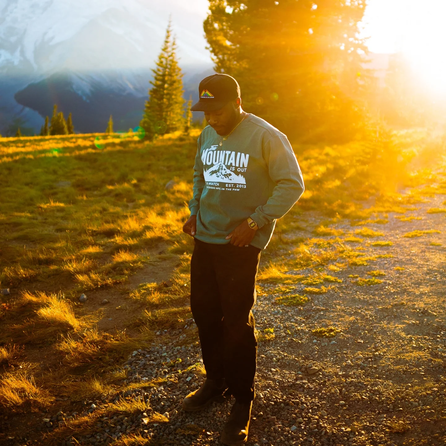 The Mountain is out Crewneck Sweatshirt - Image 8